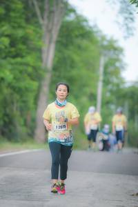 BIB: 2075
                            <button type="button" onclick="openModal(13054821)" class="btn btn-primary btn-sm float-right btn-popup" data-toggle="modal" data-target=".modal-high-quality">
                        <i class="fas fa-shopping-cart"></i> Add to Cart
                    </button>
                                            <button type="button" onclick="isThisMe(13054821, true)" class="btn btn-success btn-sm float-right btn-popup btn-isme hidden" data-toggle="tooltip" data-placement="bottom" title="นี่คือรูปของคุณใช่ไหม คลิกที่นี่เพื่อเอาเข้าอัลบั้ม">
                        <i class="fas fa-plus"></i> Add to album
                    </button>
                    <button type="button" onclick="isThisMe(13054821, false)" class="btn btn-warning btn-sm float-right btn-popup btn-isnotme hidden">
                        <i class="fas fa-ban"></i> Remove from album
                    </button>